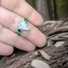 Platinum Vintage Engagement Ring 4.02ct. Natural Pear Shape Diamond I1-I