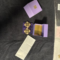 Elizabeth Taylor For Avon Forever Violet Glass Bead Necklace