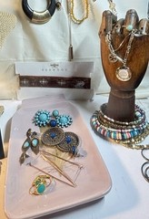Southwestern/Native Gold-tone 100+Piece Lot with 3+Lbs of VTG to Modern Jewelry.