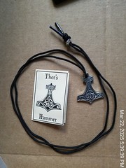 mjolnir pendant pewter, very nice detail on both sides