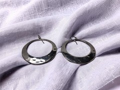 Vintage Silver Tone Hammered Ear Wire 1.78″ Diameter Hoop Earrings