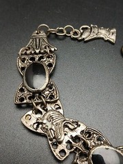 VINTAGE antiqued silvertone black enamel Egyptian design panel links bracelet