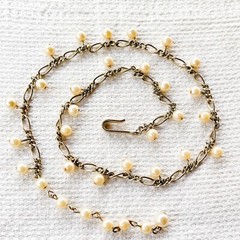 Vintage 1950s Faux Pearl Station Necklace Gold Tone Chain Romantic Cottagecore