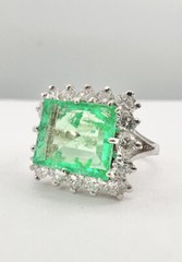 Vintage 14k White Gold 3.50ct Green Emerald & 1.25ct Diamond Halo Ring