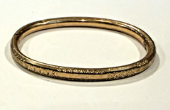 LUSTERN 10K GOLD FILLED VICTORIAN REPOUSSED CHILD’S BRACEELT HINGED NO MONOGRAM