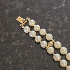 Ciner Faux Pearl Double Strand Beaded Bracelet Vintage Fancy Box Clasp 8.5 In