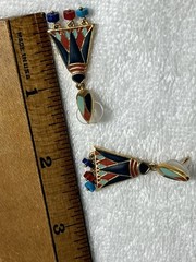 J26- Vintage MMA Metropolitan Museum of Art Egyptian Lotus Earrings 1970s Post