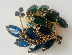 Blue and Green Oval Stones Brooch Grannycore Peacock Gold Tone Vinery 2″
