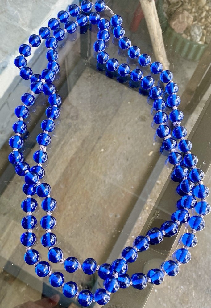 Beautiful vtg art deco Cobalt blue art glass necklace 52″ Hand Knotted