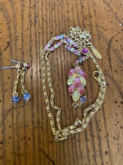 Vtg VCLM Victorian multi Stone Necklace Set W Earrings Gold Tone Quality Pink