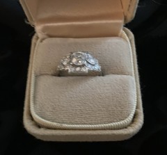 VINTAGE PLATINUM RING OLD EUROPEAN CUT CENTER STONE .85 CT