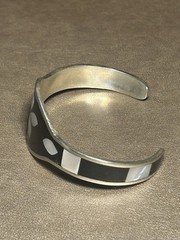 VTG Alpaca Silver Mexico FLOWER Mother Of Pearl Abalone Cuff Bracelet Size 5.5–6