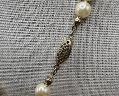 Vintage AVON Gold Tone Faux Pearl Beaded Strand Knotted Necklace 18”