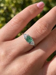 Natural Emerald 2.30 Ct Round Cut Art Deco Vintage Ring 925 Sterling Silver