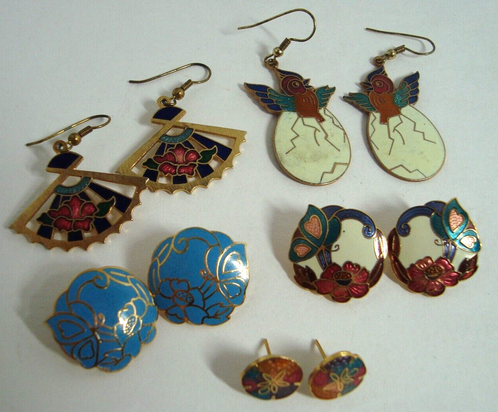 Vintage Earrings 1980’s 1990’s Pierced Enamel Women’s Jewelry Retro