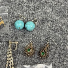 Vintage Mixed Earrings Lot 14 Pairs Stud Hoop Dangle Clip On Gold Silver