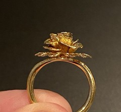 Sweet Vintage Emmons Rose Faux Pearl Ring Size 5.5-3.51gr