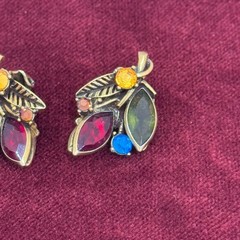 Vintage Mid Century Multicolor Rhinestone Leaf Cluster Clip On Earrings