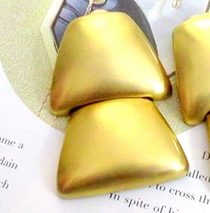 VTG RUNWAY LES BERNARD 2 1/4″ DANGLE TIERED SATIN GP EARRINGS 70s MODERNIST CLIP