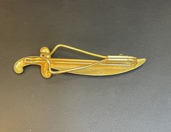 Vintage Gold Tone Scimitar Clip Brooch with Crescent Motif & Red Rhinestone
