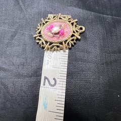 Vtg Dried Flower Pendant Handmade Signed Lucite Dome Gold Tone Victorian Gothic