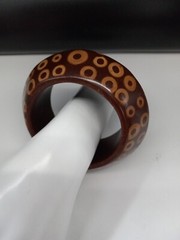 Kjl Vintage Massive Lucite Brown Polka Dot Designer Bangle Bracelet