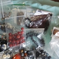 4 Pound Vtg To Mod Mostly Stone Coral Some Glass Beads Jewelry Crafting Lot