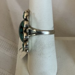 Dark Green Turquoise Bezel Set Cluster Setting Size 7.5 Ring 1.25” wide Sterling