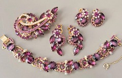 Vintage Verified JULIANA Purple Stripe Parure Set, Bracelet, Brooch & Earrings