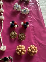 Lot Of Vintage Jewelry Mix Brooches Necklaces Bracelet Earrings Ring