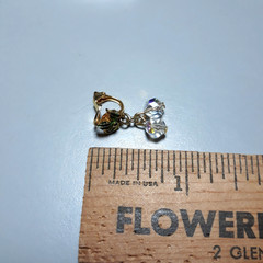 VTG Gold‑Tone Ivy Clip‑On Earrings – Aurora Borealis Crystals – Patented Clips