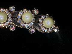 DeLizza And Elster D&E Juliana Pearl & Aurora Borealis Rhinestone Leaf Brooch