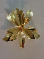 Vtg Gold Tone 2 Inch Iris Orchid Brooch