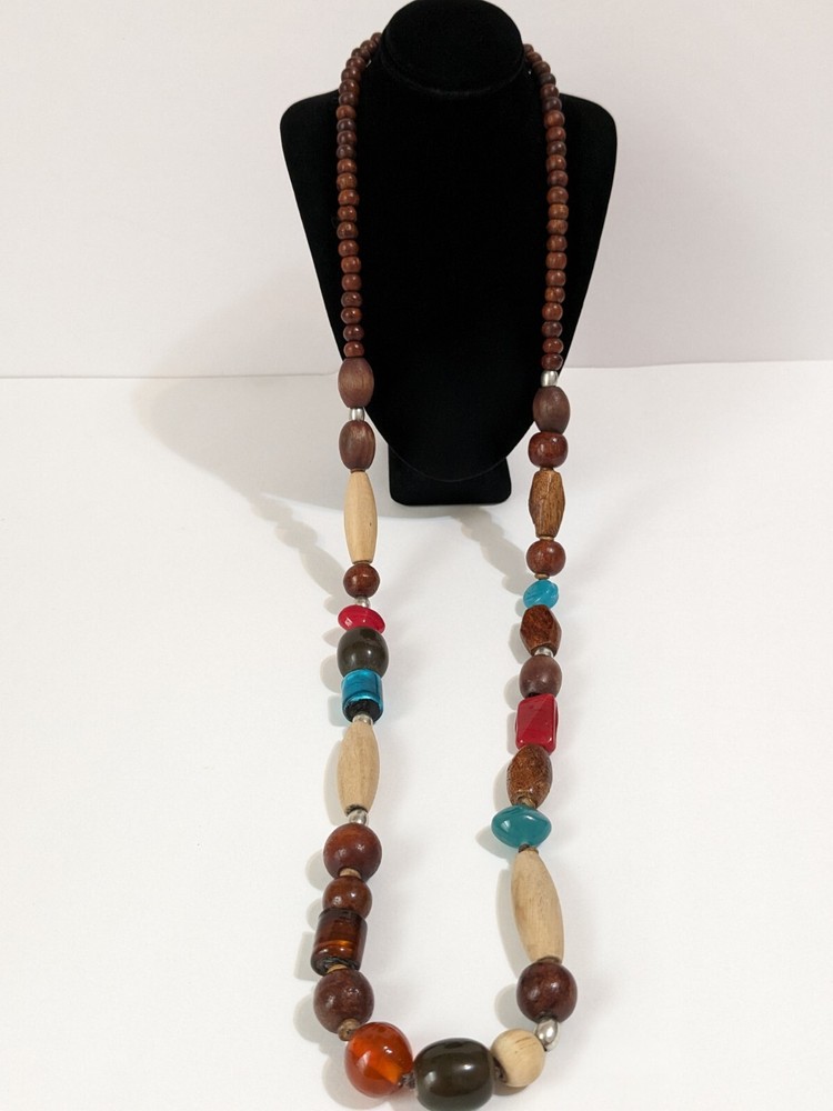 Vintage Wood, Glass, Metal & Acrylic Beaded Infinity Multi Colored Necklace. 34″