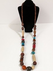 Vintage Wood, Glass, Metal & Acrylic Beaded Infinity Multi Colored Necklace. 34″