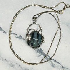 Sterling Silver Old Pawn 925 Necklace Pendant Southwest Moss Agate Oval Leaf 24″