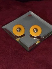 Vintage Mode-Art (ART ©) Bold Orange Statement Earrings – Retro Discs