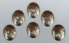 #3472 ANTIQUED GOLD SMALL PENDANT/ER OVAL W/HANG HOLE – 6 Pc Lot