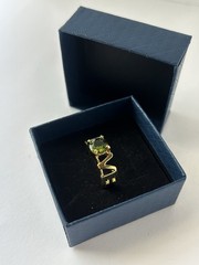Vintage Green Cubic Zirconia Ring Gold Plated Womens Size 8.5