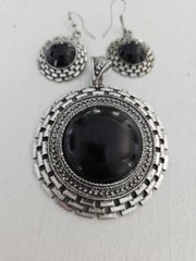 Vintage 3 Piece Black Onyx Earring And Pendant Set