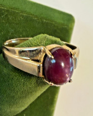 Vintage SOLID 14KT Gold Stamped Red Star Sapphire Size 10 Ring 4.27g NOS NOI!
