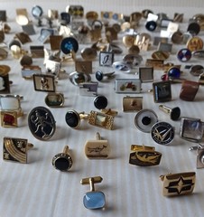 Lot 160 VTG Single Cufflinks Mixed Styles Tones Repurpose Jewelry Some Wear