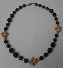 Share Vintage Black Bead with Gold Tones Nuggets Chocker Necklace 16 in