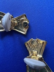 Vintage Matte Goldtone Hinged Drop Clip On Earrings X Design Unique C7