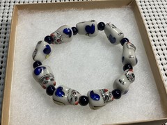 Vintage Porcelain Cats Blue Bracelet – Stretchable