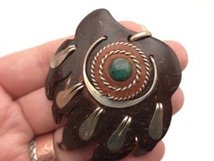 Vintage Artisan Made Native American Bear Paw Amulet Bloodstone Large Pendant