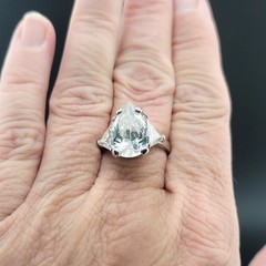 Vtg Sz 5 Ring Teardrop w/ Triangles Cubic Zirconia 18KGE Fashion Jewelry STS#6