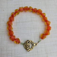 Vintage orange Yellow Faceted Art Glass Bead Bracelet 7″