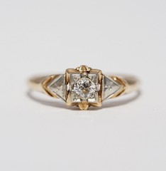 Antique 14k Solid Yellow Gold Engraved Natural Diamond Ring – Size 7.25 1.78g