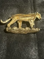 Vintage 1980s – Signed Gerry’s Gold Tone Cheetah / Leopard Brooch Pin